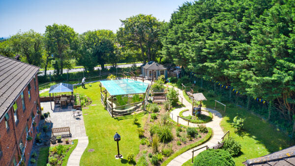 Devonshire House & Devonshire Lodge Care Home